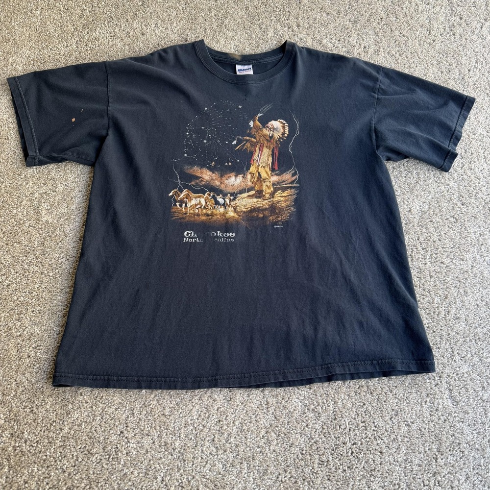 Gildan Cherokee North Carolina Shirt Mens XL Black Native American Tee T-Shirt